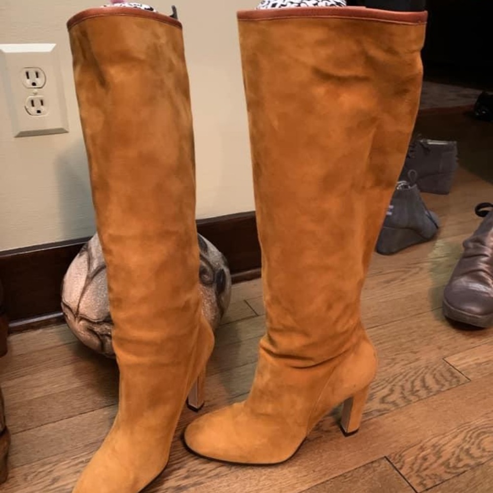 Stuart weitzman suede knee high boots.